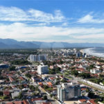 Apartamento à venda com 2 quartos, sendo 1 suíte,  no Centro, Bertioga, SP