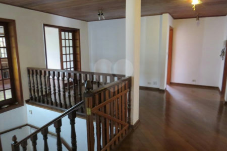 Casa de Vila à venda com 4 suítes em Morumbi, São Paulo, SP