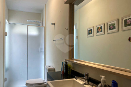 Casa à venda com 5 quartos, sendo 3 suítes, em Brooklin, São Paulo, SP