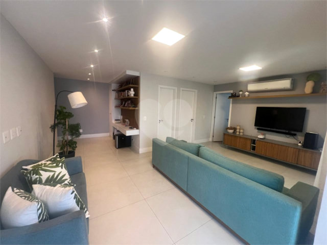 Apartamento à venda com 2 quartos, sendo 1 suíte,  em Santana, São Paulo, SP