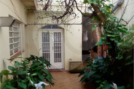 Sobrado à venda ou para alugar com 4 quartos, sendo 1 suíte, em Brooklin Paulista, São Paulo, SP