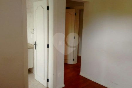 Apartamento à venda com 3 suítes em Jardim da Saúde, São Paulo, SP