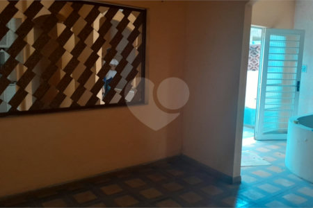 Casa à venda com 3 quartos, sendo 1 suíte, em Campo Grande, Rio de Janeiro, RJ