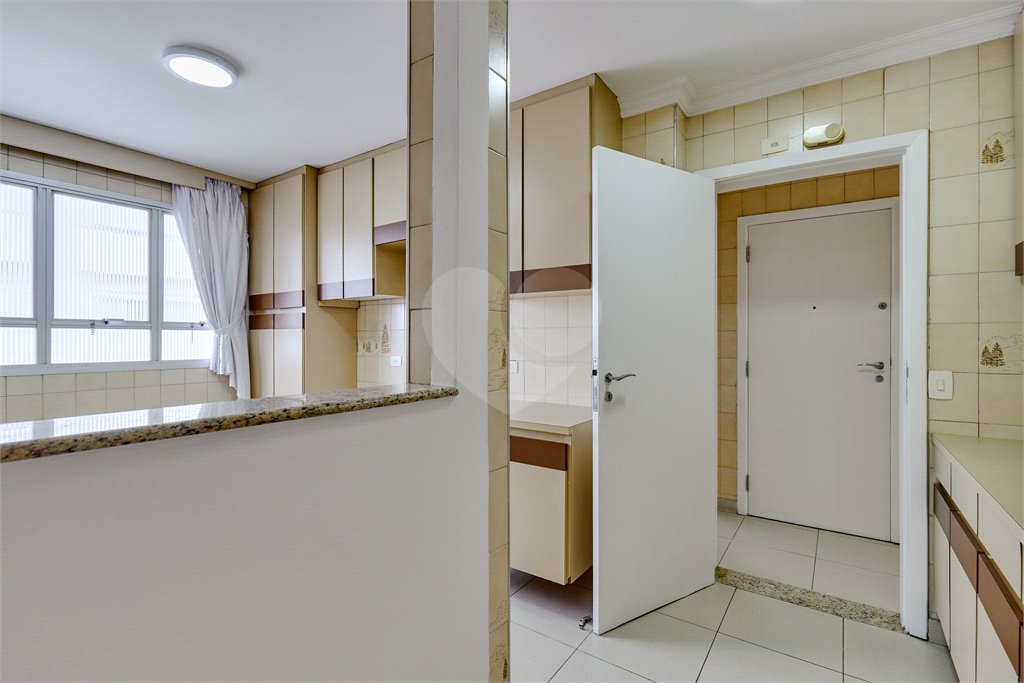 Apartamento à venda com 4 suítes em Campo Belo, São Paulo, SP