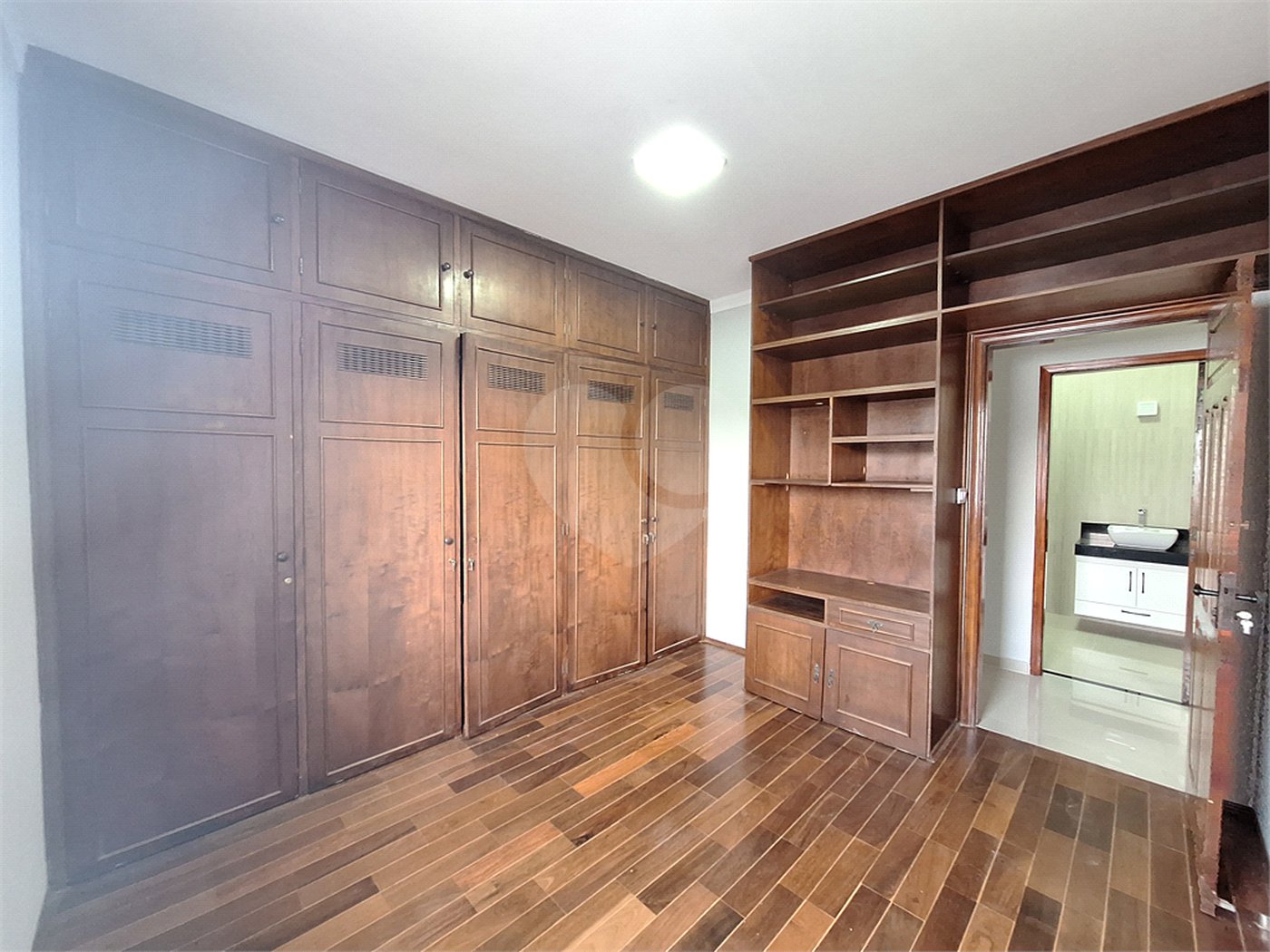 Casa para alugar com 5 quartos no Centro, Vinhedo, SP