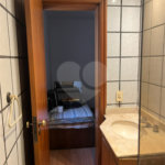 Apartamento à venda com 4 suítes em Vila Uberabinha, São Paulo, SP