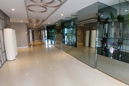 Apartamento à venda com 3 suítes em Santa Teresinha, São Paulo, SP
