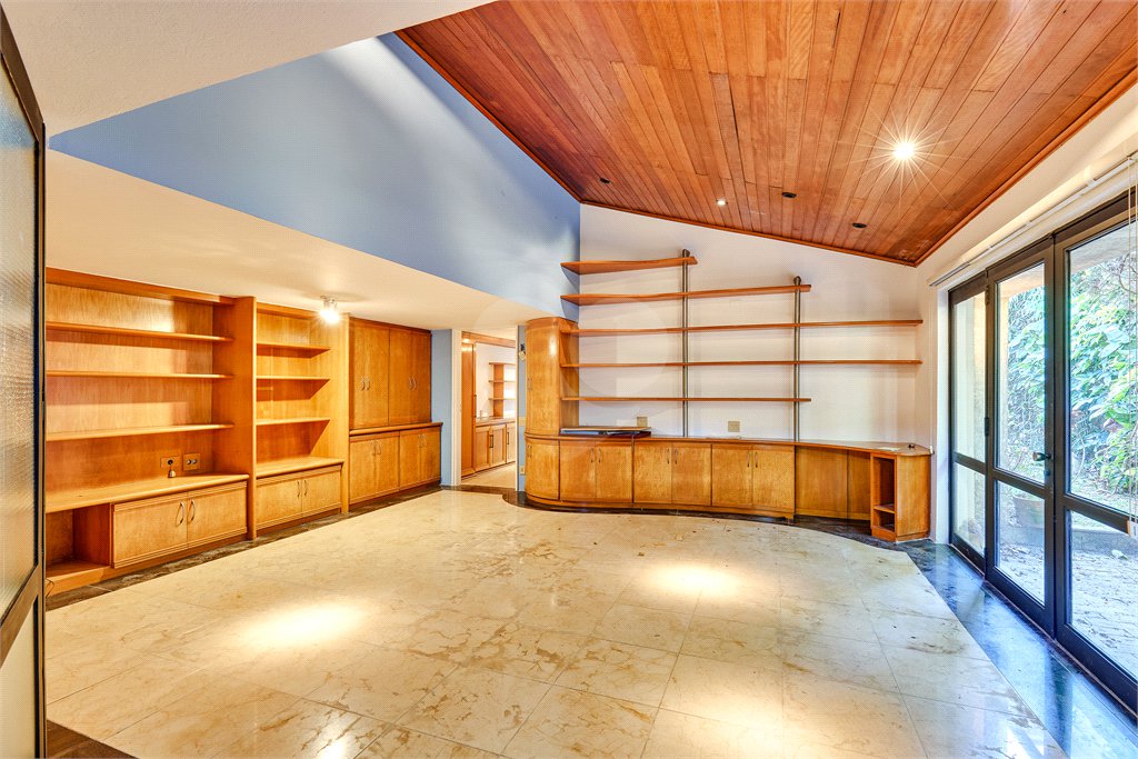 Casa à venda com 3 quartos, sendo 1 suíte, em Brooklin, São Paulo, SP
