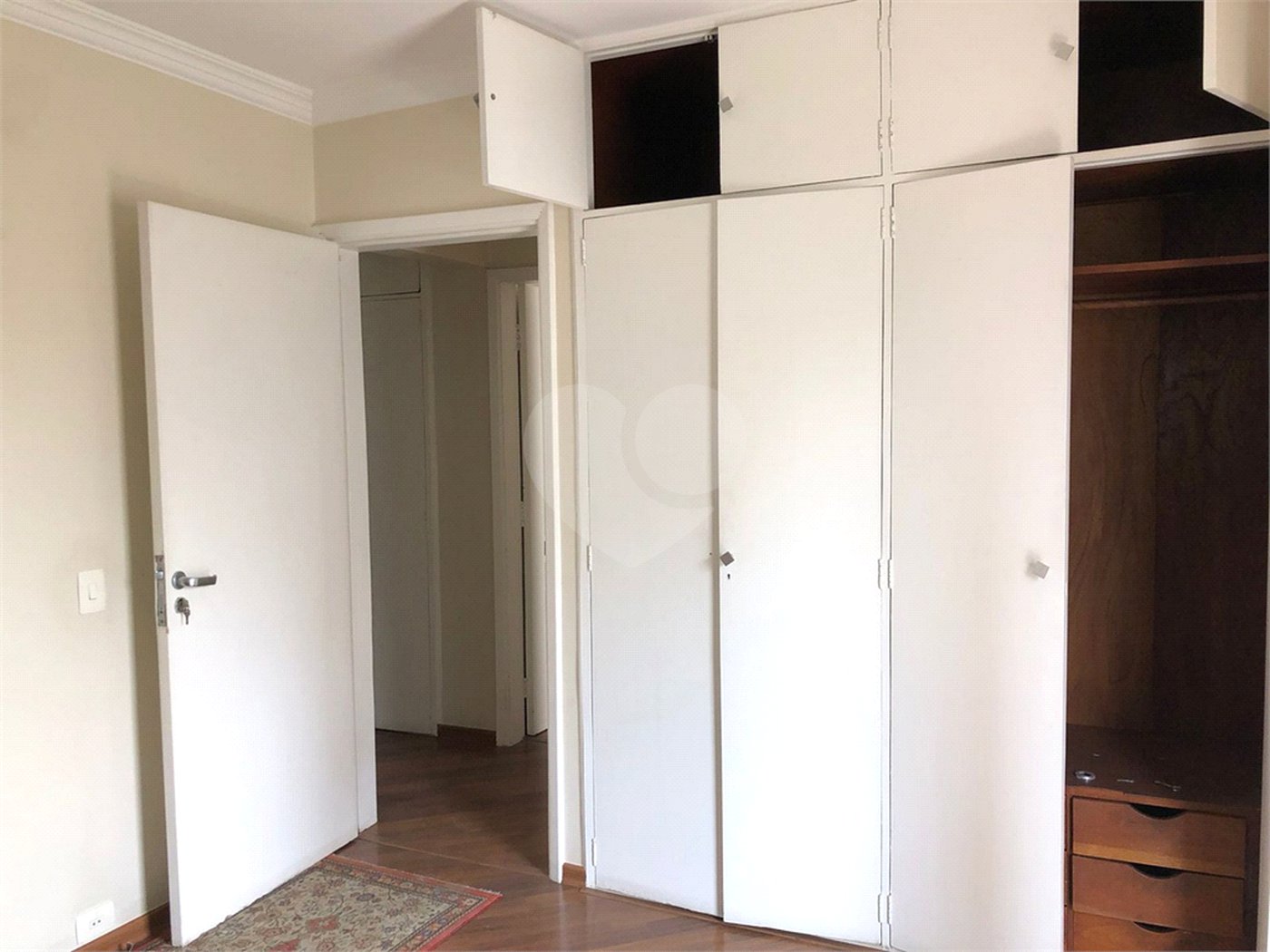 Apartamento à venda com 3 quartos, sendo 1 suíte, em Jardim Paulista, São Paulo, SP