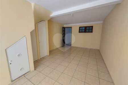 Casa à venda com 2 quartos no condomínio Residencial Aquidauana, São Paulo - SP