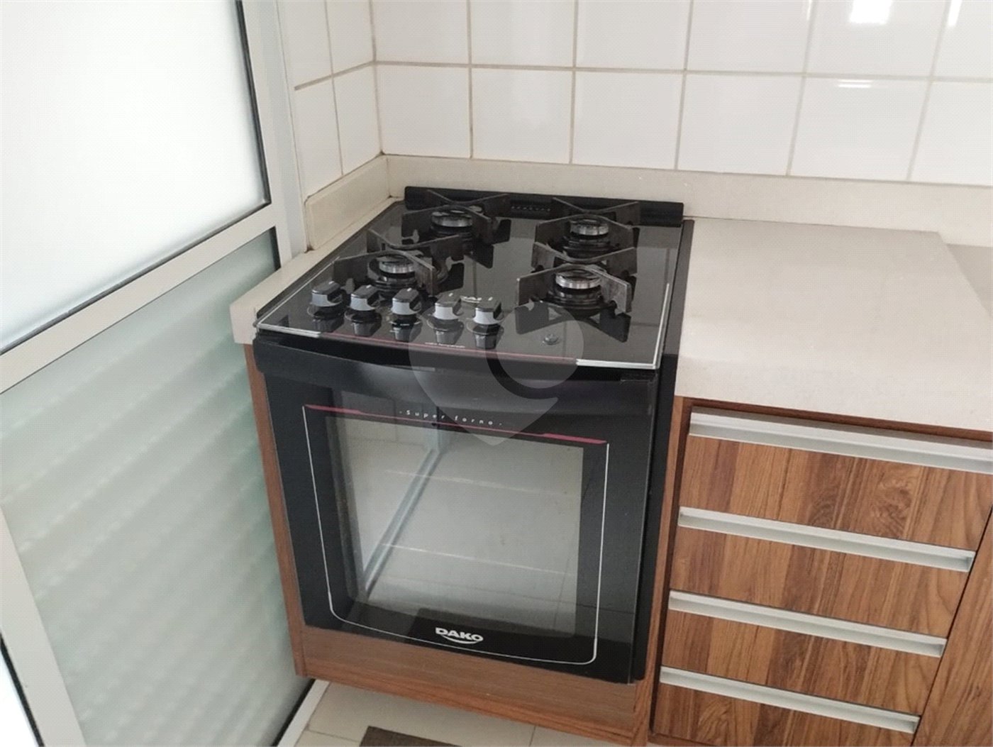 Apartamento para alugar com 2 quartos, sendo 1 suíte, em Vila Invernada, São Paulo, SP