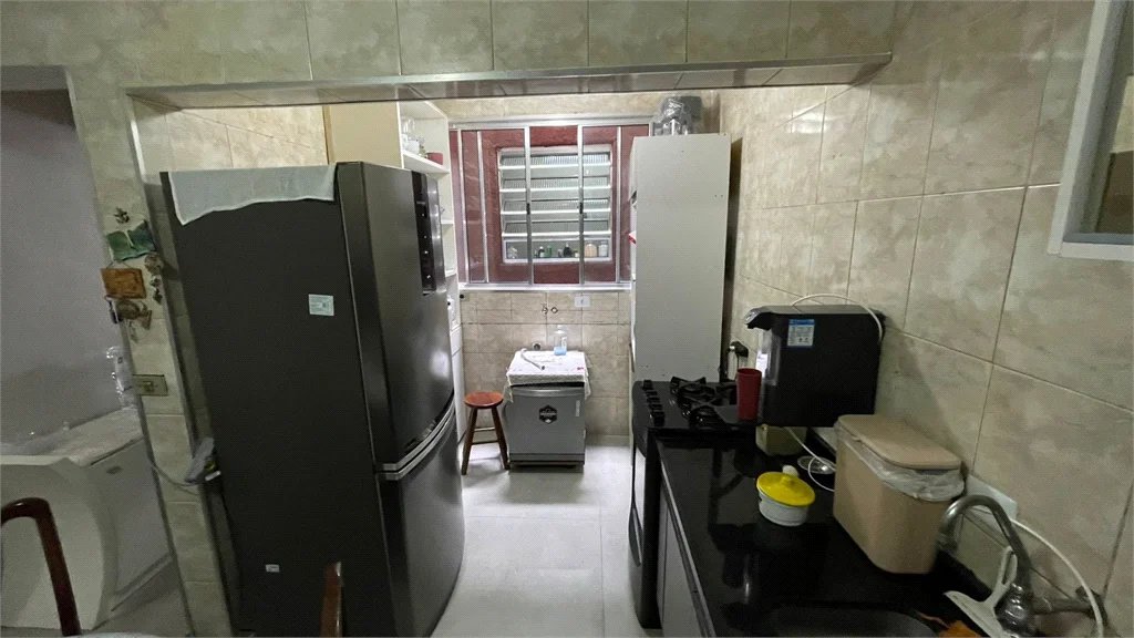 Sobrado à venda com 3 quartos em Jardim Laila, Embu das Artes, SP