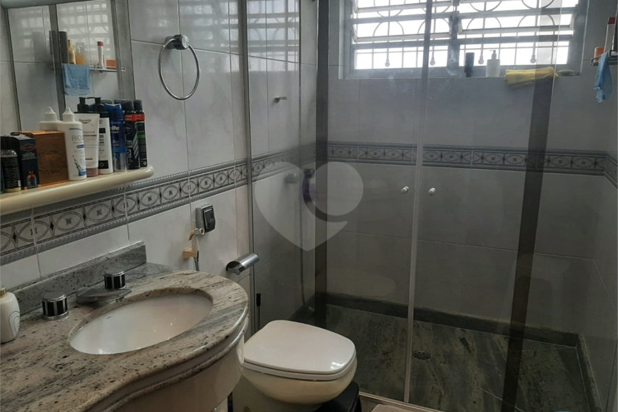 Sobrado à venda com 4 quartos, sendo 2 suítes, em Tremembé, São Paulo, SP