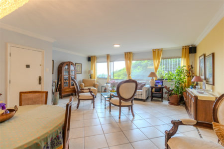 Apartamento à venda com 4 quartos, sendo 1 suíte, em Chácara Santo Antônio, São Paulo, SP