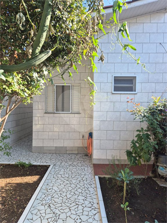 Terreno à venda com 3 quartos, sendo 1 suíte,  em Saúde, São Paulo, SP