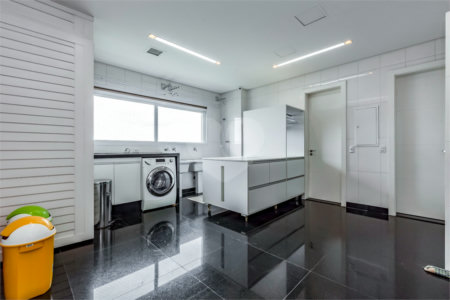 Apartamento à venda com 5 suítes em Jardim Anália Franco, São Paulo, SP