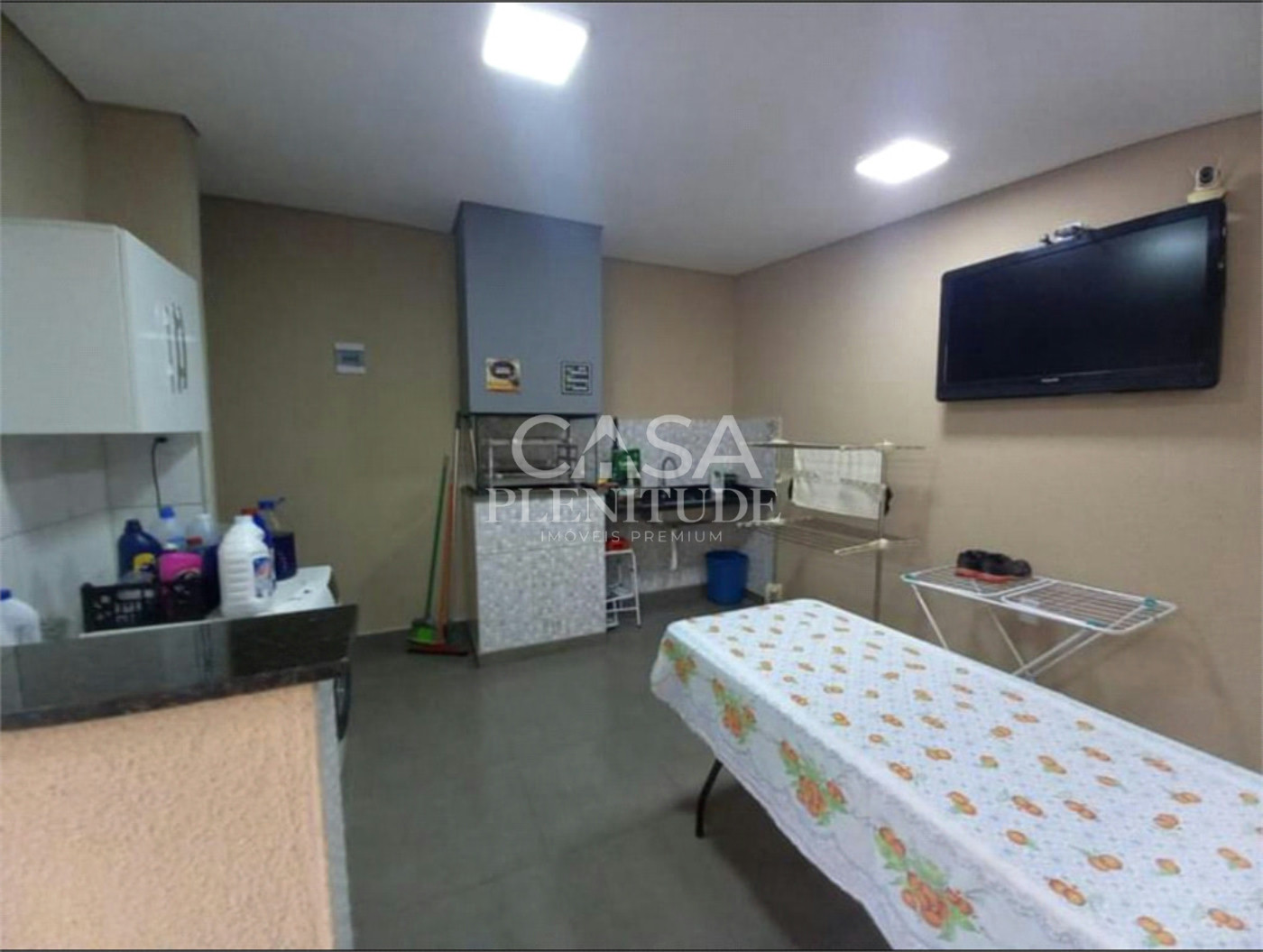 Sobrado à venda com 3 quartos, sendo 1 suíte, em Jardim Abaeté, Sorocaba, SP
