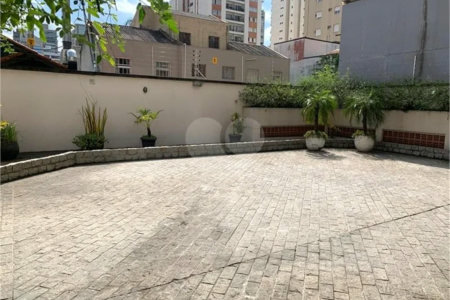 Apartamento à venda ou para alugar com 4 quartos, sendo 1 suíte, em Pinheiros, São Paulo, SP