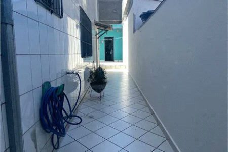 Sobrado à venda com 3 quartos em Parque Independência, São Paulo, SP