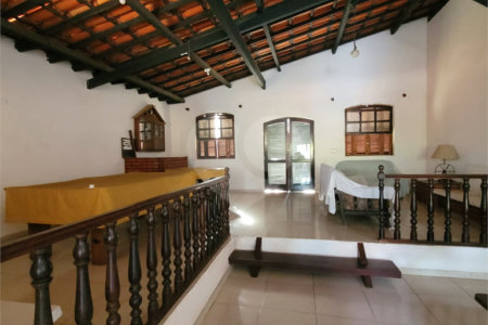 Casa à venda com 4 quartos, sendo 2 suítes, em Ferradura, Armação dos Búzios, RJ