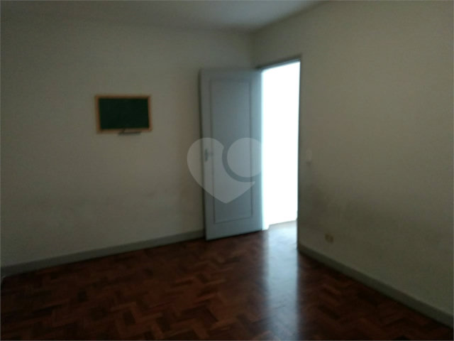 Sobrado à venda com 3 quartos, sendo 1 suíte,  em Santana, São Paulo, SP
