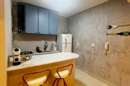 Apartamento com 2 dormitórios à venda, 76 m² por R$ 365.000,00 - Vila Júlia - Guarujá/SP