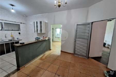Casa à venda com 3 quartos em Sorocaba, SP