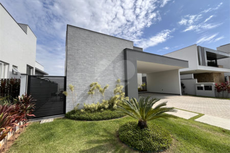 Casa à venda com 3 suítes no condomínio Alphaville Nova Esplanada 4, Votorantim - SP