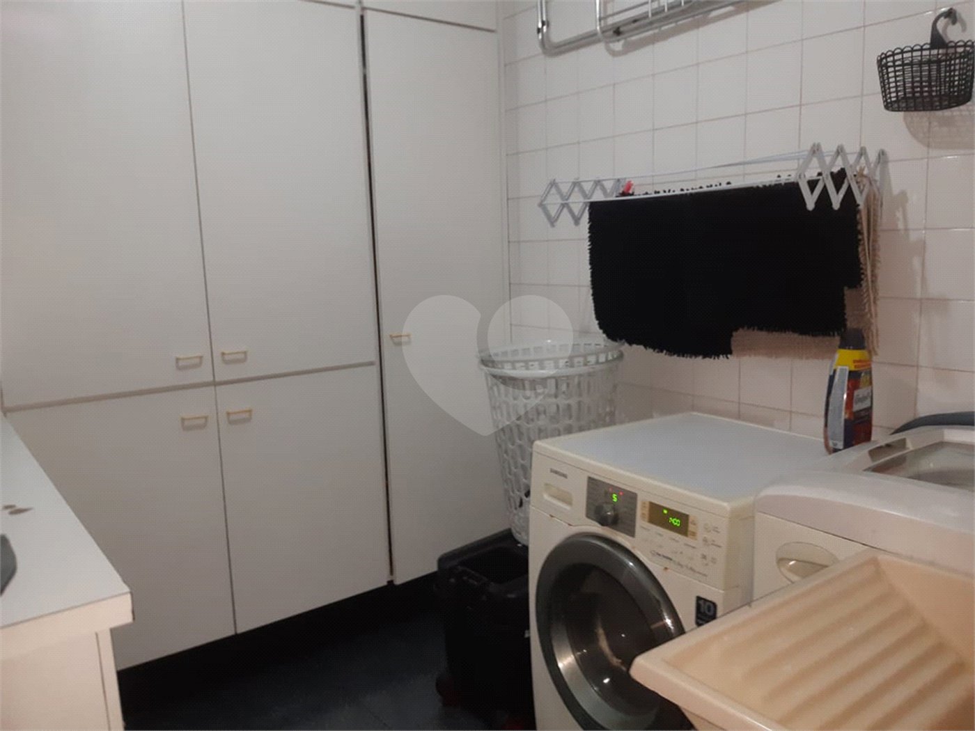Sobrado à venda com 3 suítes em Parada Inglesa, São Paulo, SP