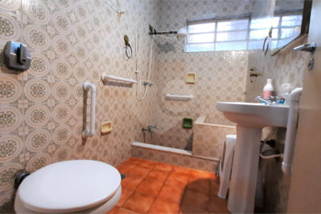 Casa Térrea à venda com 4 quartos, sendo 2 suítes, em Santo Amaro, São Paulo, SP