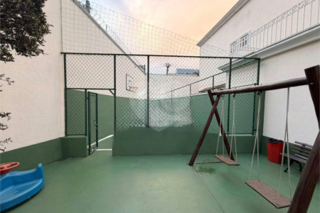 Casa à venda com 3 suítes no condomínio Villaggio Della Hípica, São Paulo - SP