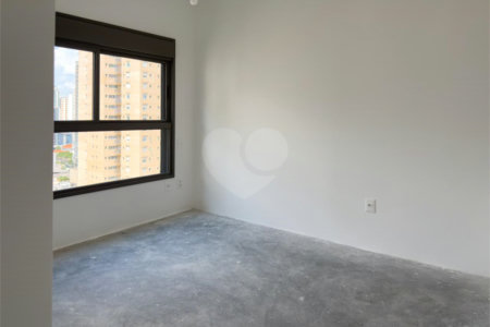 Apartamento à venda com 2 suítes em Santo Amaro, São Paulo, SP