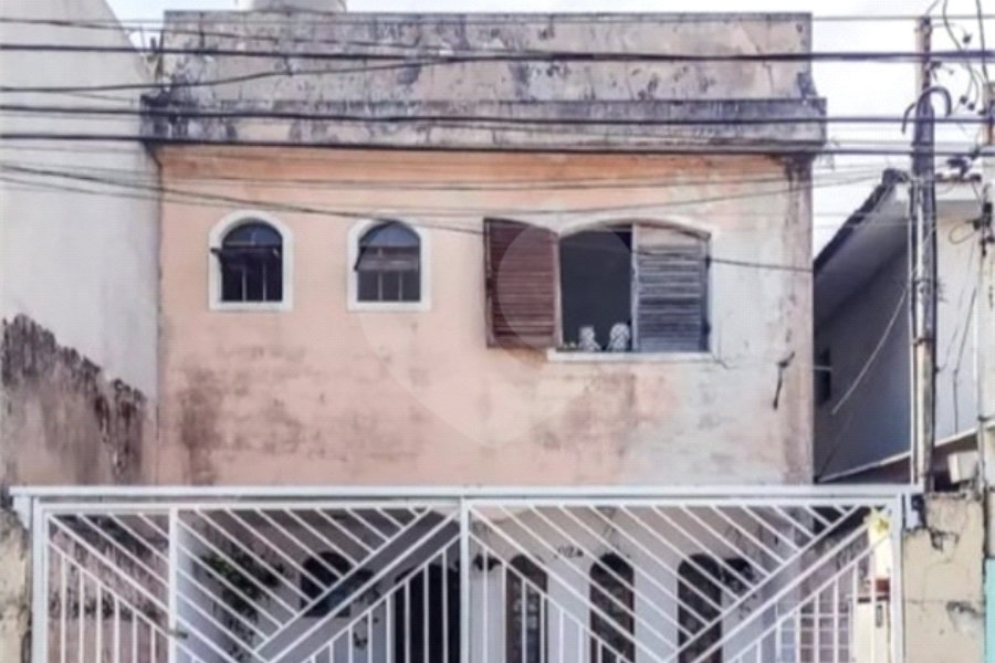 Sobrado à venda com 3 quartos, sendo 1 suíte, em Parque Edu Chaves, São Paulo, SP