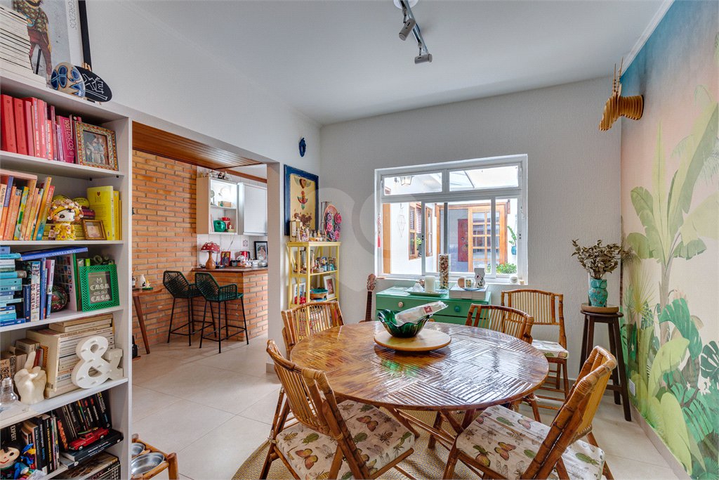 Casa de Vila à venda com 3 quartos em Alto da Boa Vista, São Paulo, SP