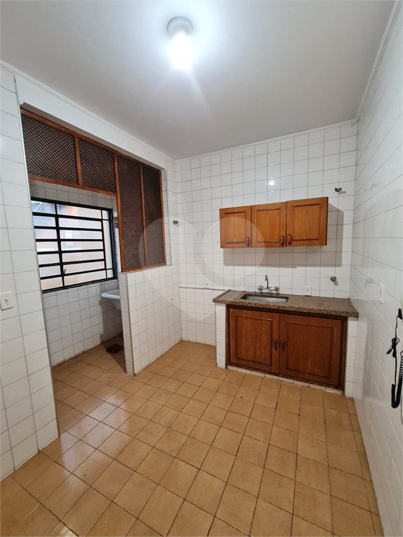 Apartamento à venda de 2 dormitórios no Edifício São José, Araraquara