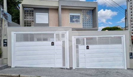 Sobrado à venda com 2 quartos, sendo 1 suíte,  em Arujamérica, Arujá, SP
