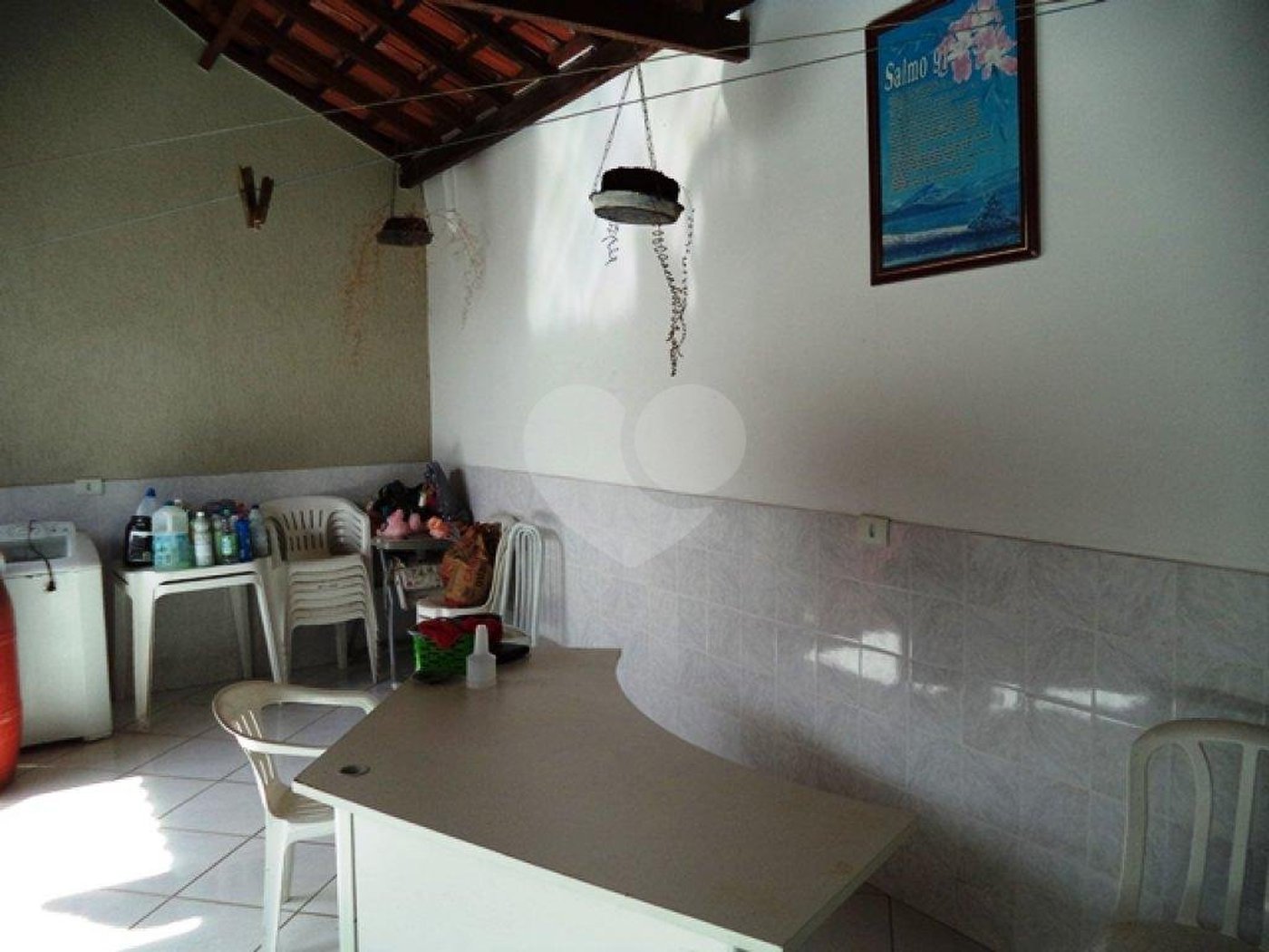 Sobrado à venda com 3 quartos, sendo 1 suíte, em Tremembé, São Paulo, SP