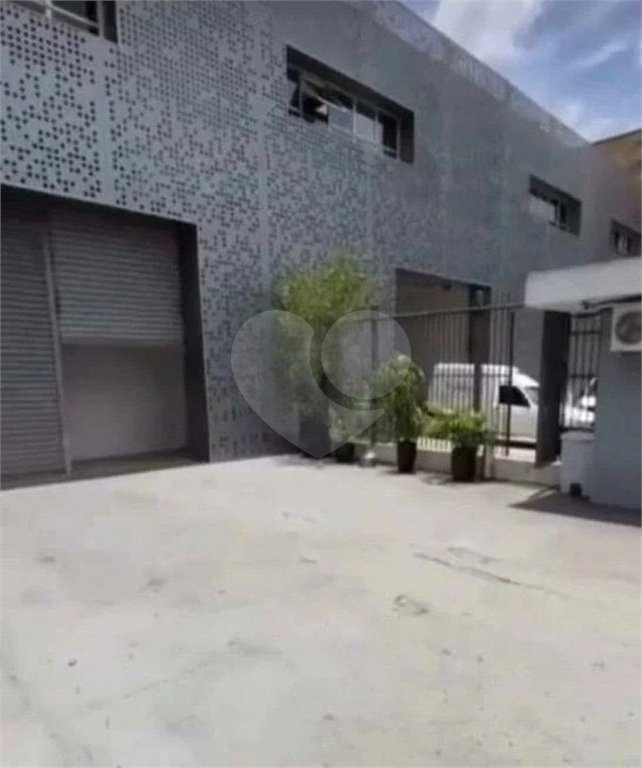 Galpão à venda ou para alugar com 4 suítes em Jardim Caravelas, São Paulo, SP