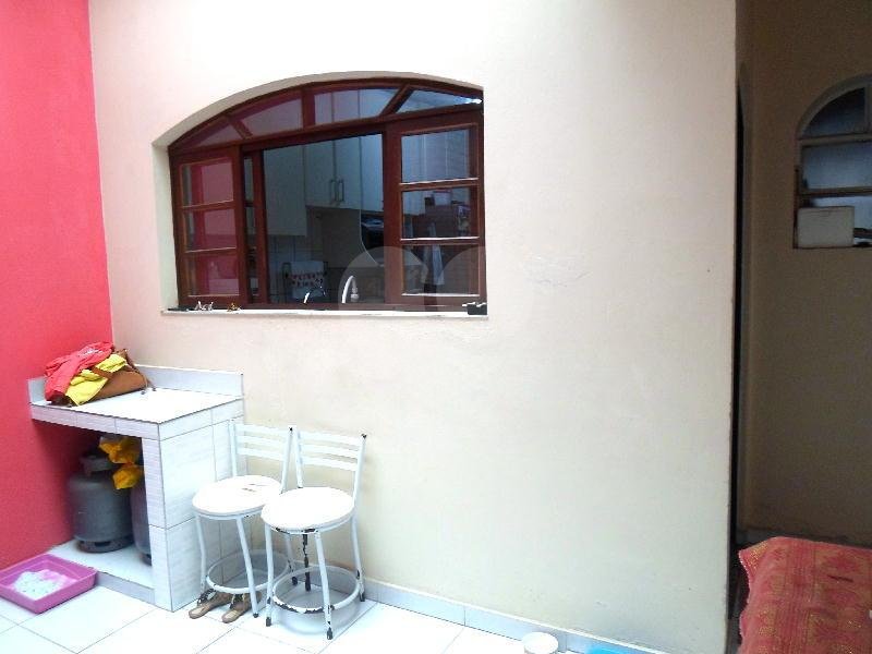 Sobrado à venda com 3 suítes em Vila Galvão, Guarulhos, SP