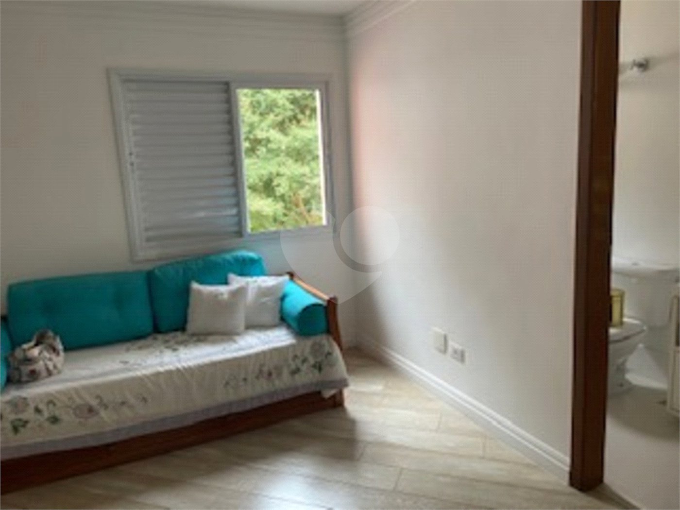 Casa à venda com 4 suítes no condomínio Parque Imperial da Cantareira, Mairiporã - SP