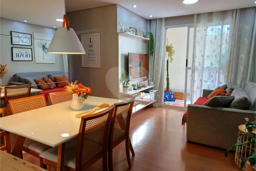 Apartamento à venda com 3 quartos, sendo 1 suíte, em Vila Guilherme, São Paulo, SP