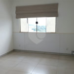 Sobrado à venda com 4 quartos, sendo 1 suíte, em Reserva San Gabriel, Ribeirão Preto, SP