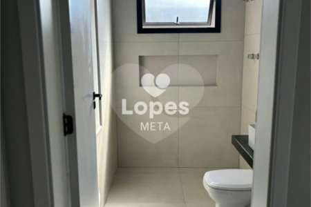 Casa à venda com 3 quartos, sendo 1 suíte,  no condomínio Terras do Vale, Caçapava - SP