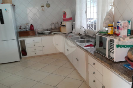 Casa à venda com 4 quartos, sendo 3 suítes, em Boa Esperança, Cuiabá, MT