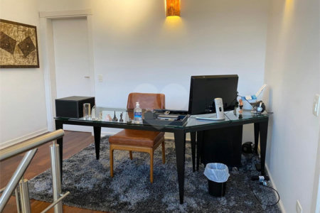 Casa à venda ou para alugar com 4 suítes no condomínio Shamballa I, Atibaia - SP