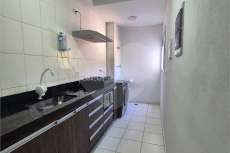 Apartamento à venda com 2 quartos, sendo 1 suíte, em Estação, São Roque, SP