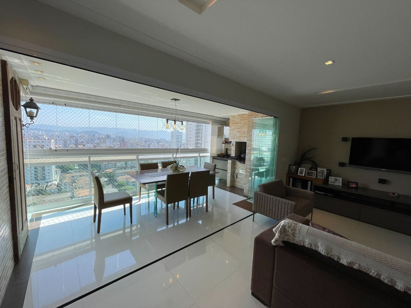 Apartamento com 3 dormitórios à venda, 103 m² por R$ 1.380.000,00 - Ponta da Praia - Santos/SP
