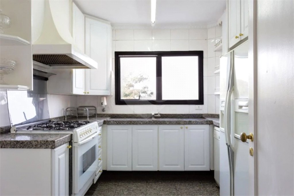 Apartamento à venda com 4 suítes em Vila Ida, São Paulo, SP