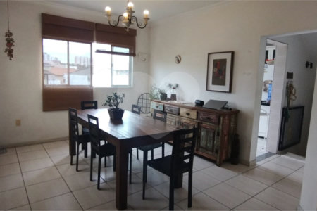 Casa à venda com 4 quartos, sendo 1 suíte, em Jardim Guadalajara, Sorocaba, SP