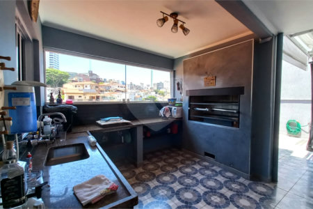 Casa à venda com 3 quartos, sendo 1 suíte, em Jardim Franca, São Paulo, SP